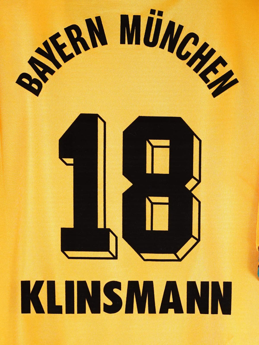 Bayern Munich Away Shirt 1993/95 Klinsmann 18 (XL)
