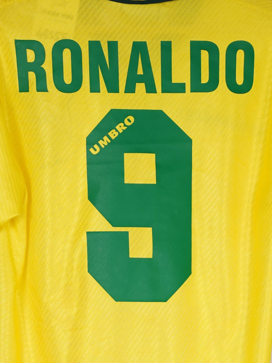 Brazil Home Shirt 1996/97 Ronaldo 9 (S)
