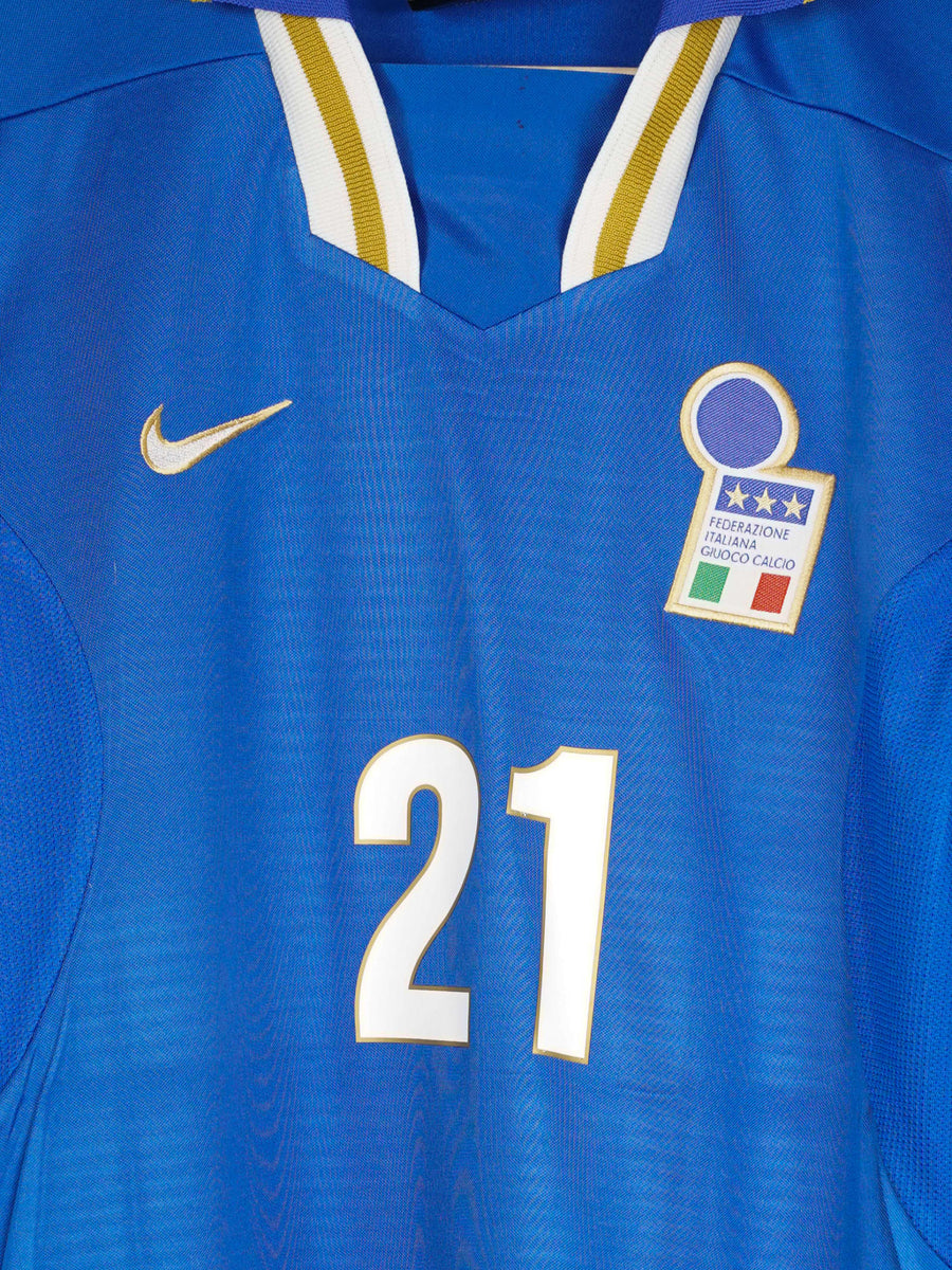 1996/97 Italy Zola #21 Home Shirt (M)