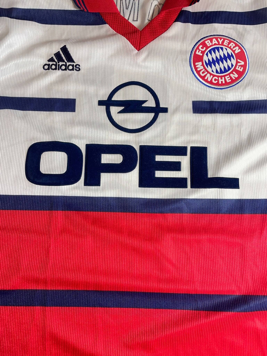 1998-00 Bayern Munich Effenberg #11 Away Shirt (M)