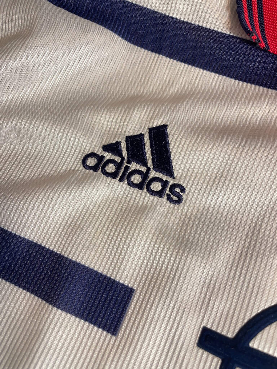 1998-00 Bayern Munich Effenberg #11 Away Shirt (M)
