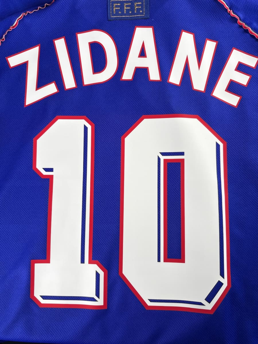 1998/99 France Zidane #10 Home Shirt (L)