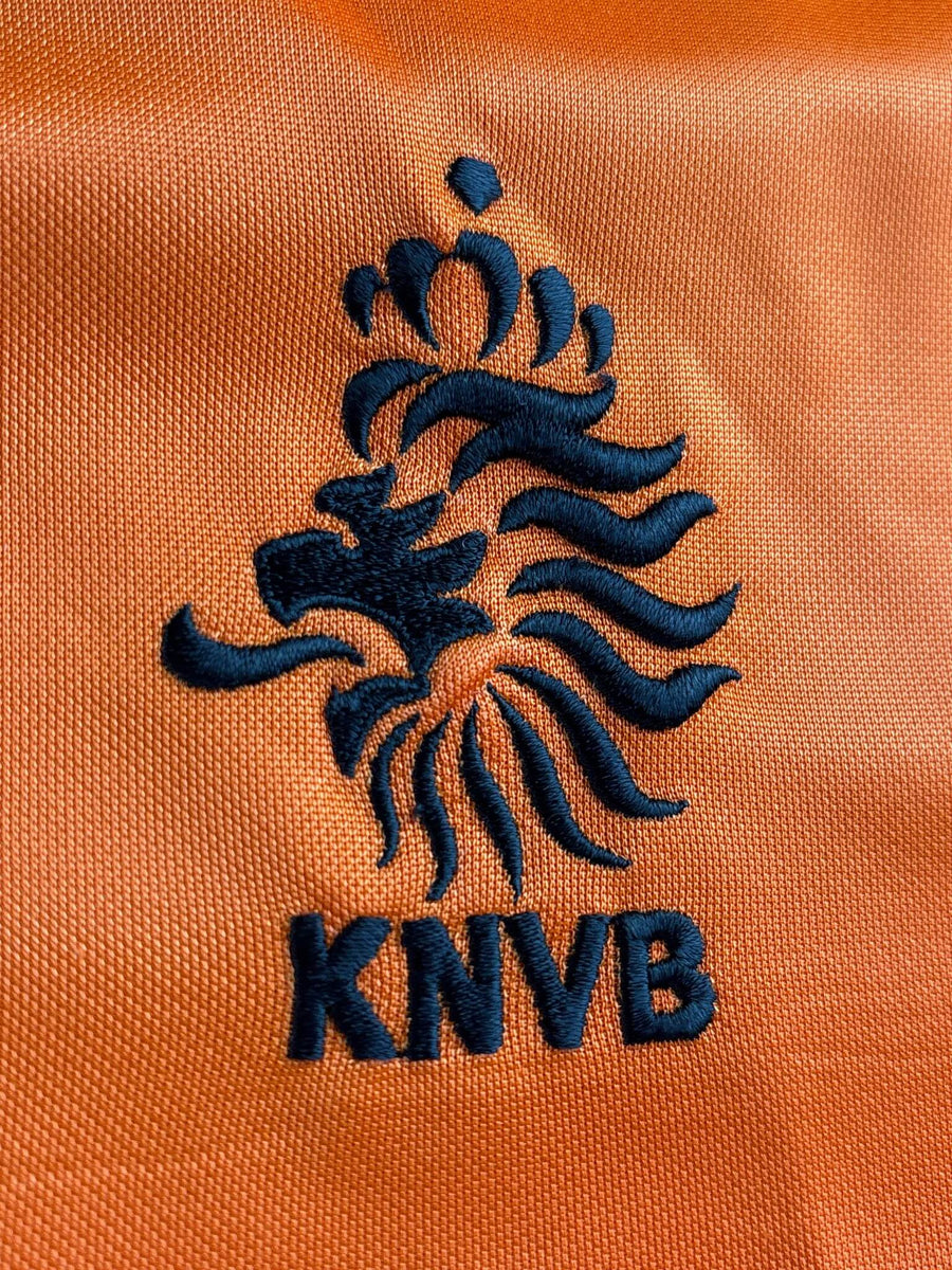 1998/99 Netherlands Bergkamp #8 Home Shirt (L)