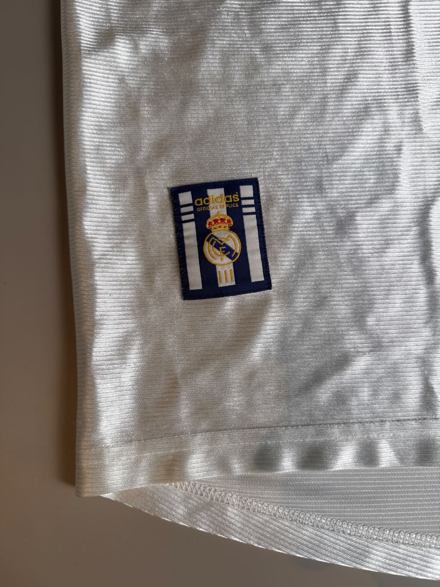 1998/99 Real Madrid Home Shirt (L)