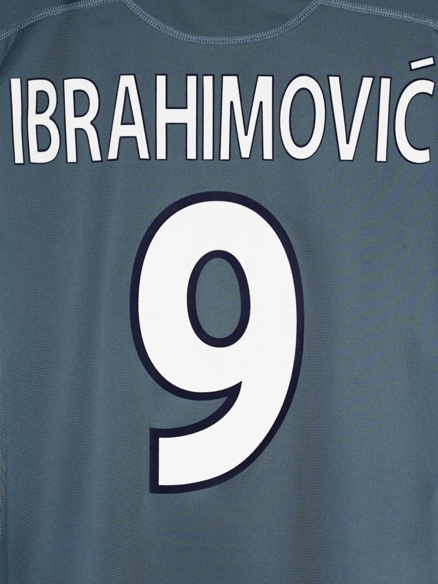 Ajax Away Shirt 2003/4 Ibrahimovic 9 (L)