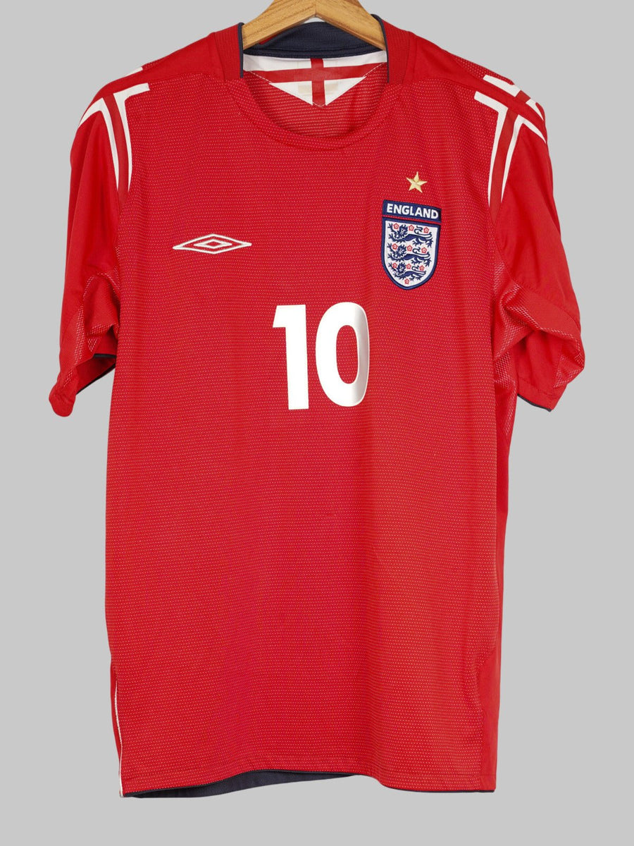 2004/5 England Owen #10 Away Shirt (M)