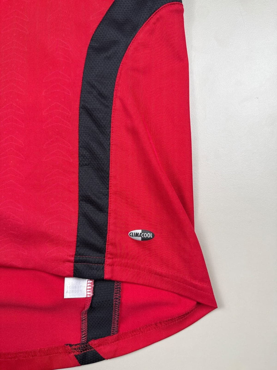 2005/6 Real Madrid Casillas #1 Goalkeeper Shirt (L)