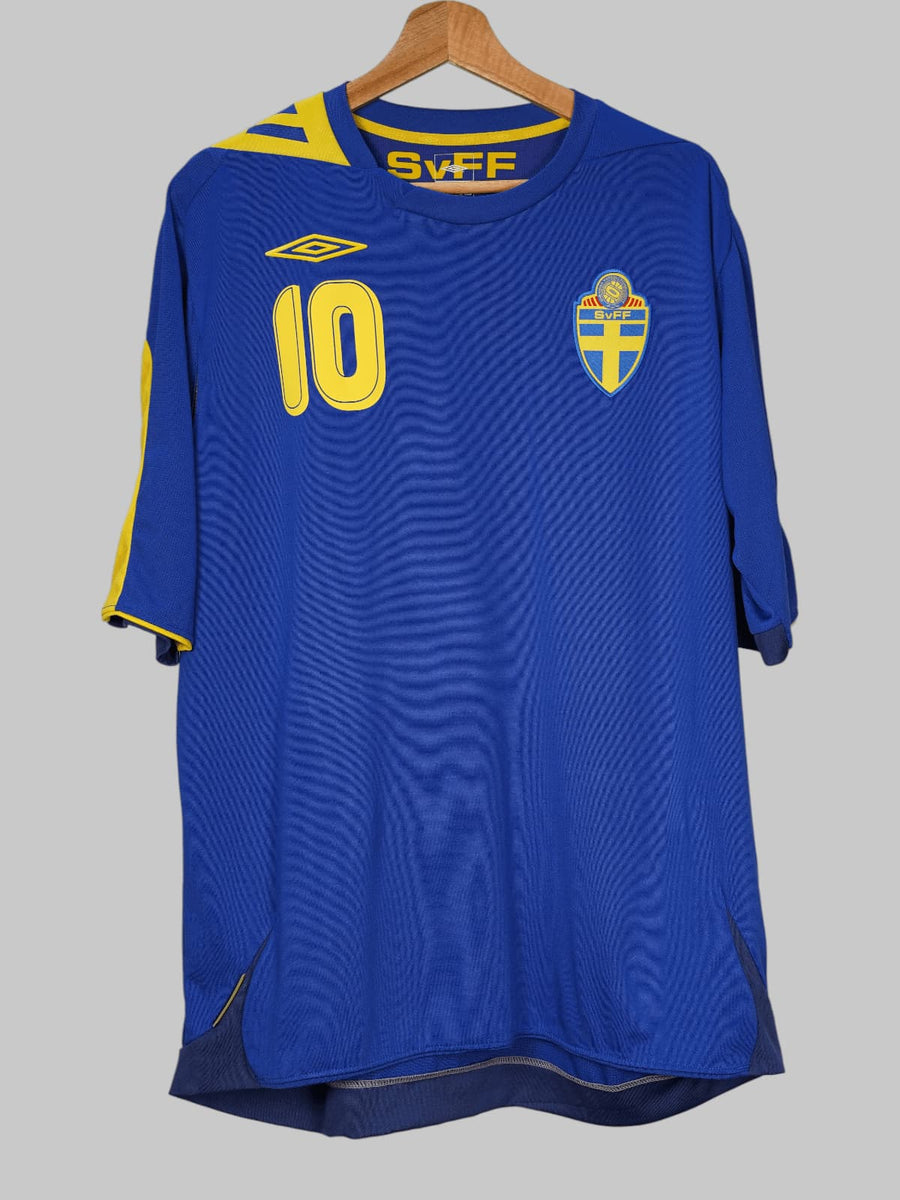 Sweden Away Shirt 2006/7 Ibrahimovic 10 (XL)