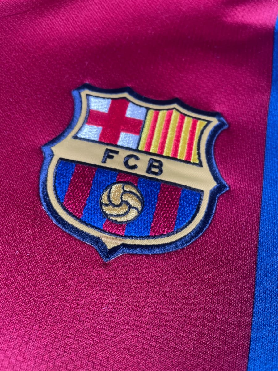 2006/7 Barcelona Messi #19 Home Shirt (L)