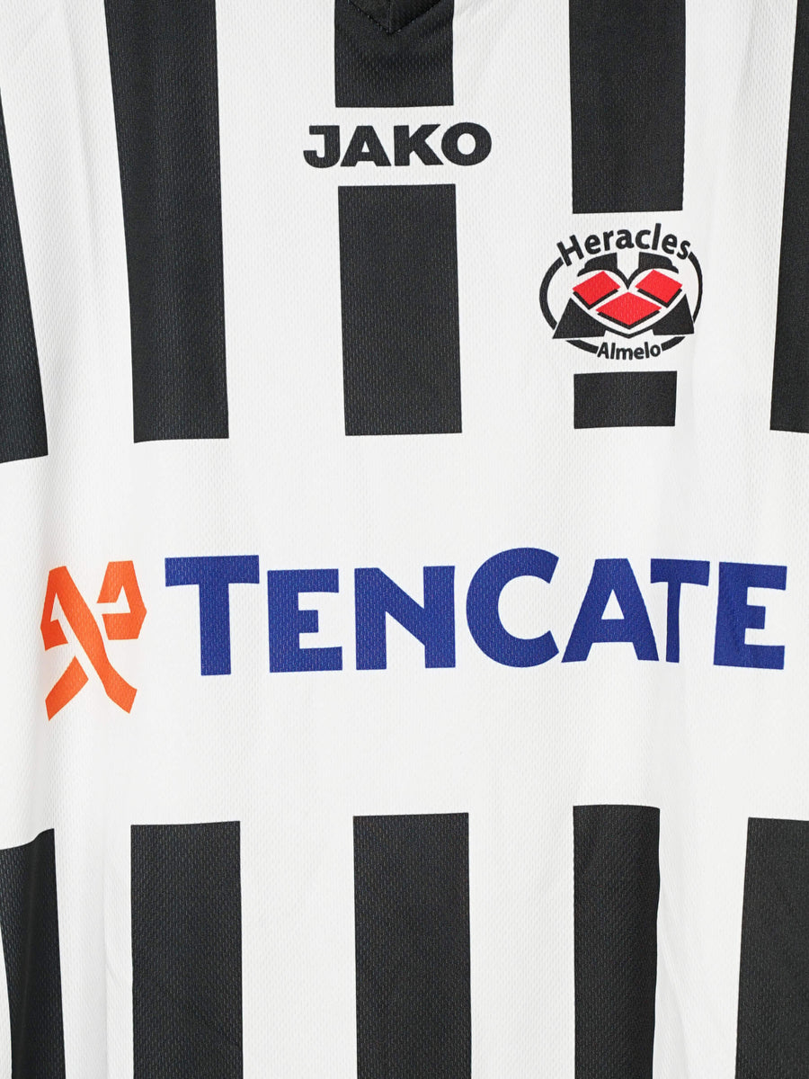 2006/7 Heracles Almelo Everton #19 Signed Home Shirt (M)