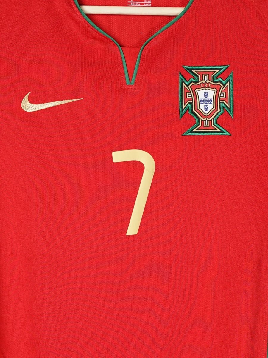 2008/09 Portugal Ronaldo #7 Home Shirt (S)