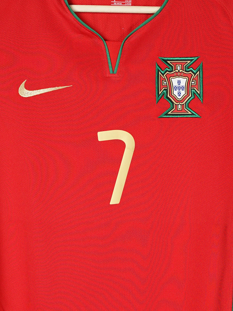 2008/09 Portugal Ronaldo #7 Home Shirt (S)