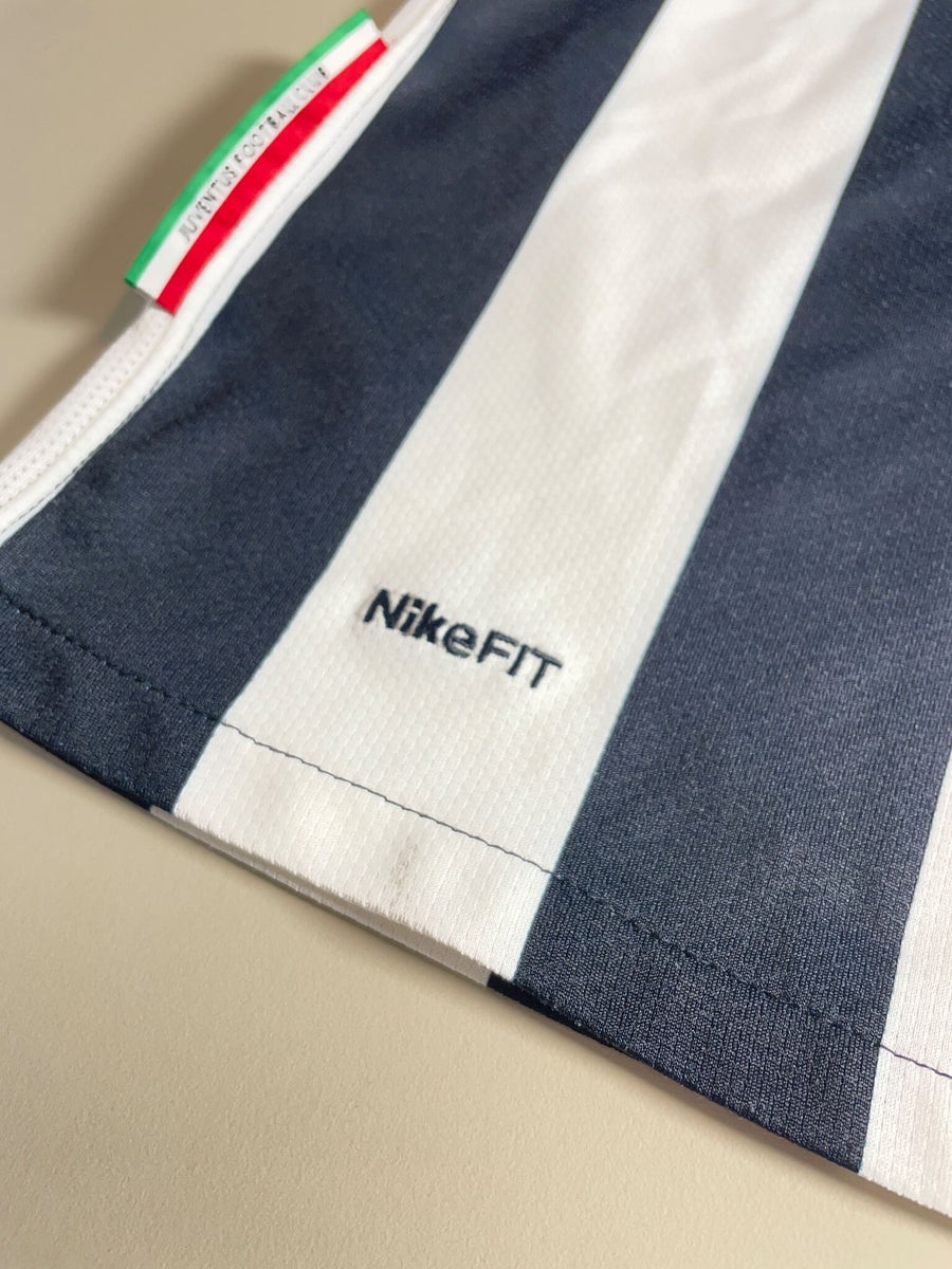 2009/10 Juventus Home Shirt (L Kids)