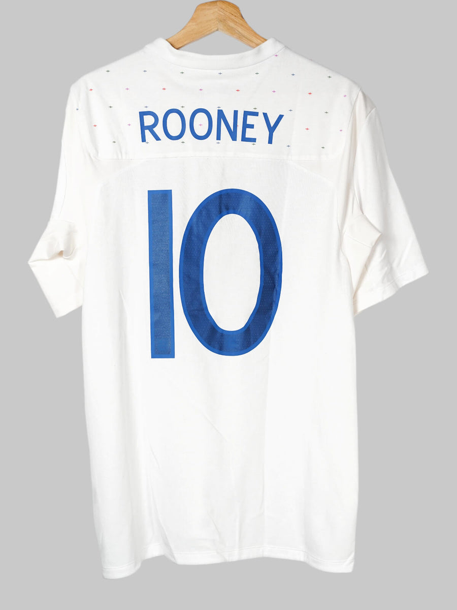 2010-12 England Rooney #10 Home Shirt (L)