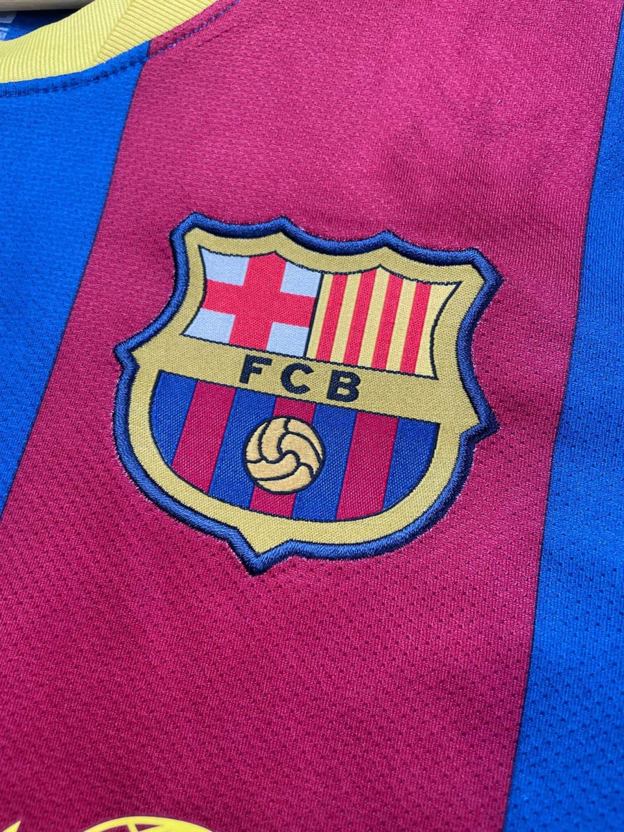 2010/11 Barcelona Puyol #5 Home Shirt (M)