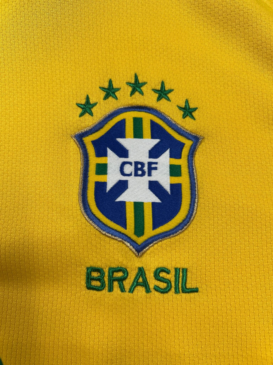 2010/11 Brazil Kaka #10 Home Shirt (L)