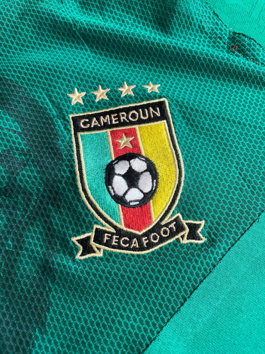 2010/11 Cameroon Eto'o #9 Home Shirt (M)