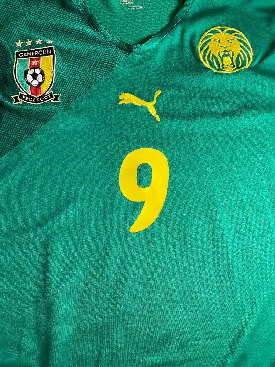 2010/11 Cameroon Eto'o #9 Home Shirt (M)