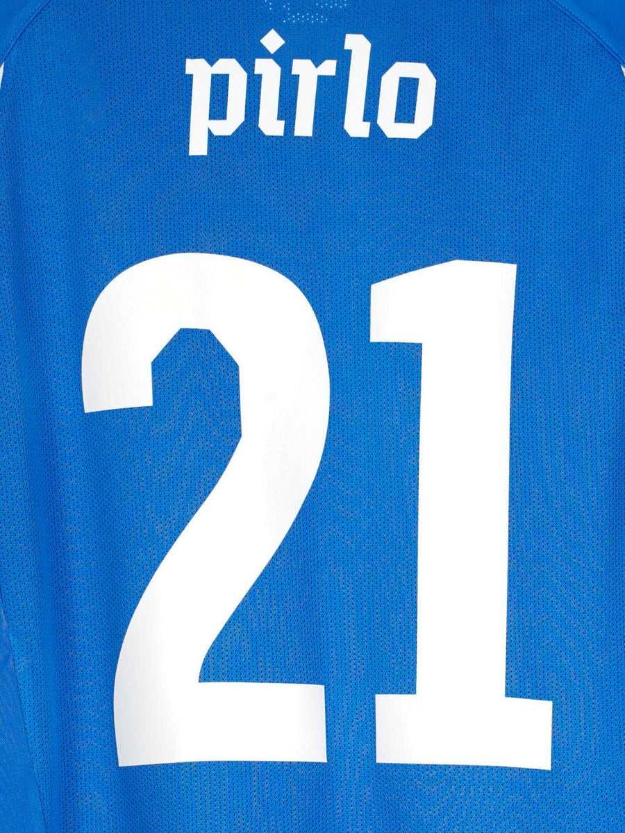 2010/12 Italy Pirlo #21 Home Shirt BNWT (XL)
