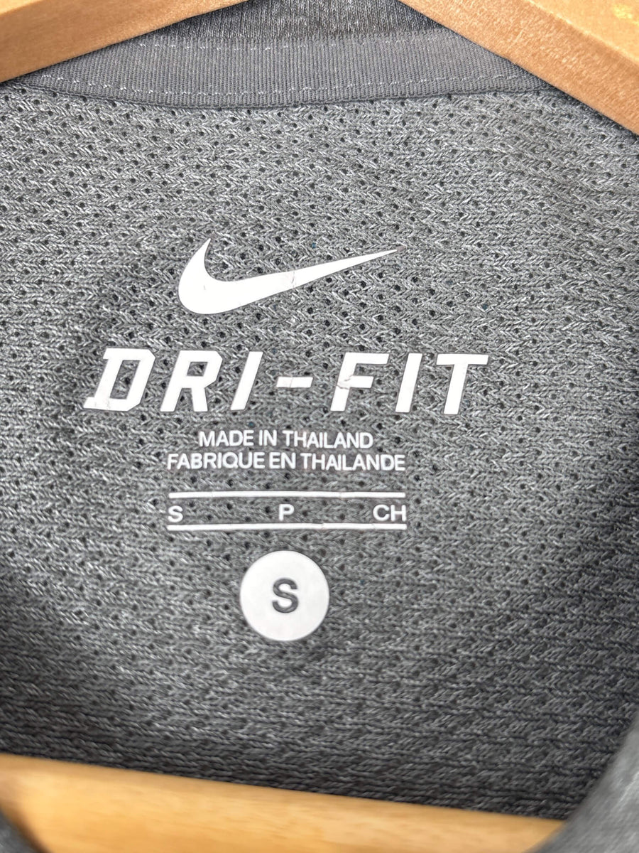 2011/12 Barcelona Training Shirt (S)