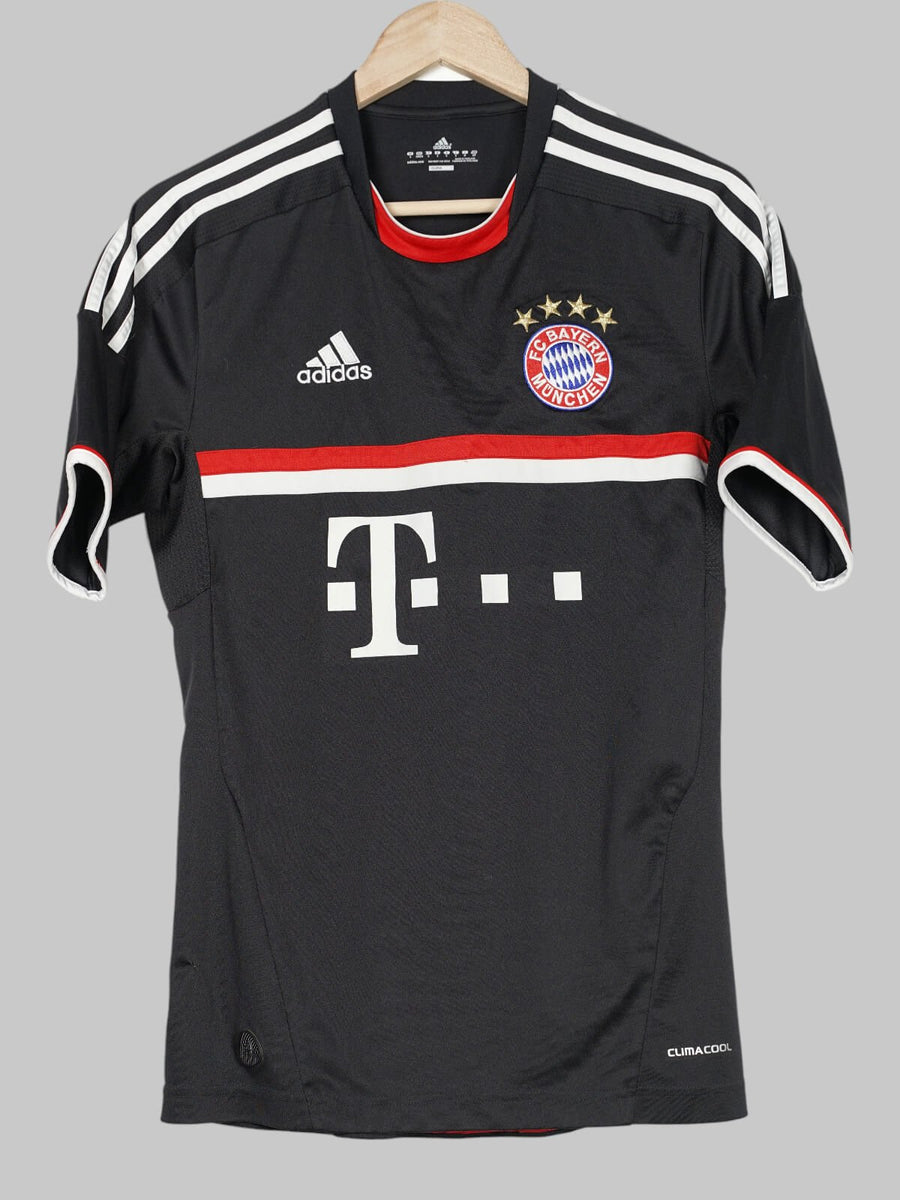 2011/12 Bayern Munich Third Shirt (S)