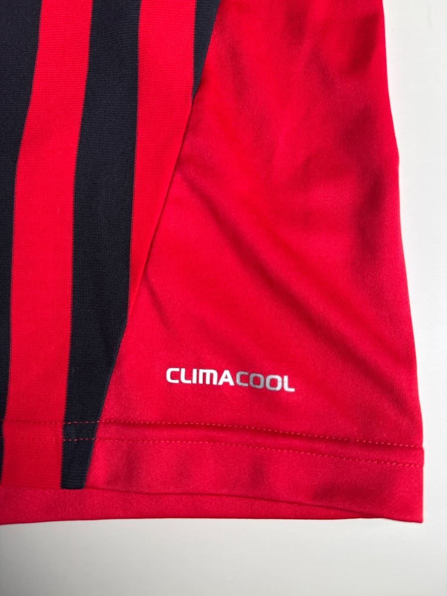 2011/2012 AC Milan Robinho #70 Home Shirt (M)