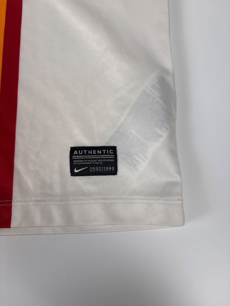 2012/13 Galatasaray Away Shirt (L)