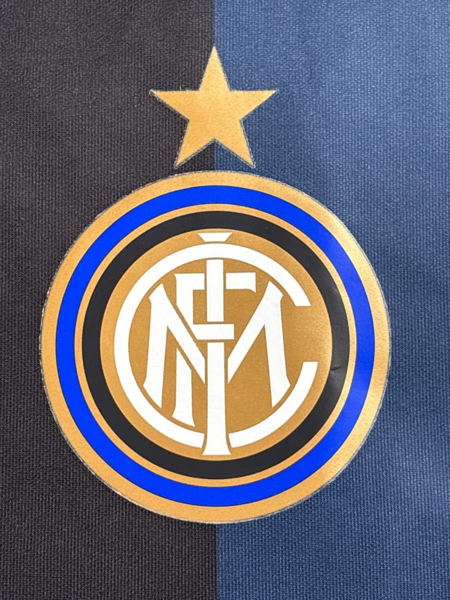 2012/13 Inter Milan Milito #22 Home Shirt (XL)