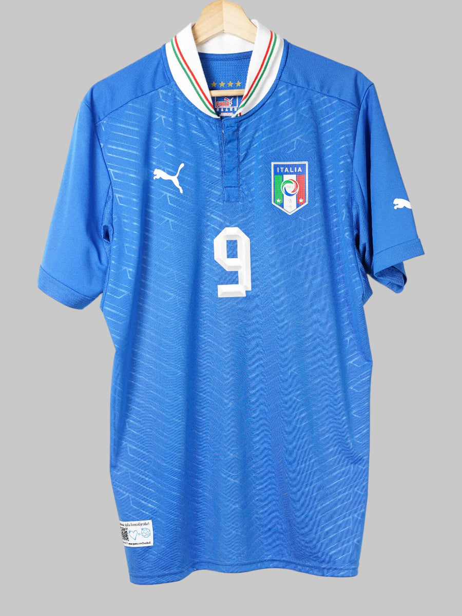 2012/13 Italy Balotelli #9 Home Shirt (XL)