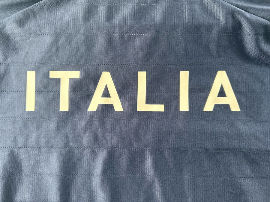 2012/13 Italy Training Shirt (M)
