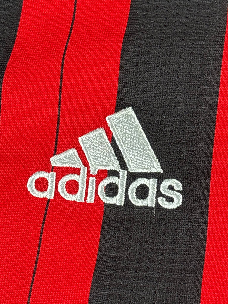 2013/14 AC Milan Kaka #22 Home Shirt (XL)