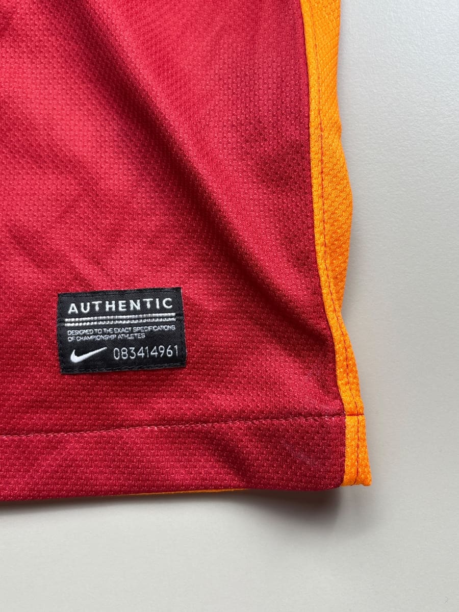 2013/14 Galatasaray Drogba #11 Home Shirt (L)