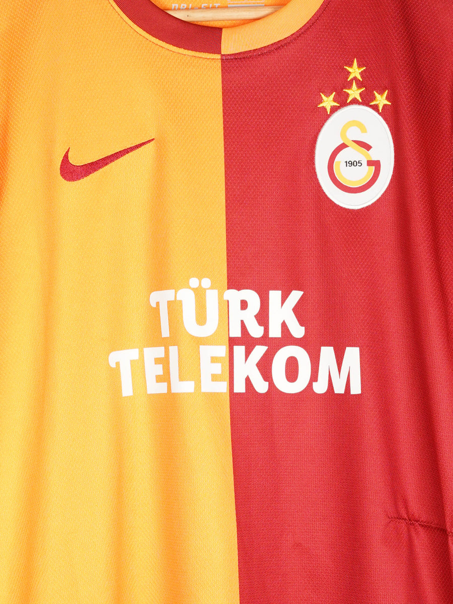 2013/14 Galatasaray Sneijder #10 Home Shirt L/S (M)