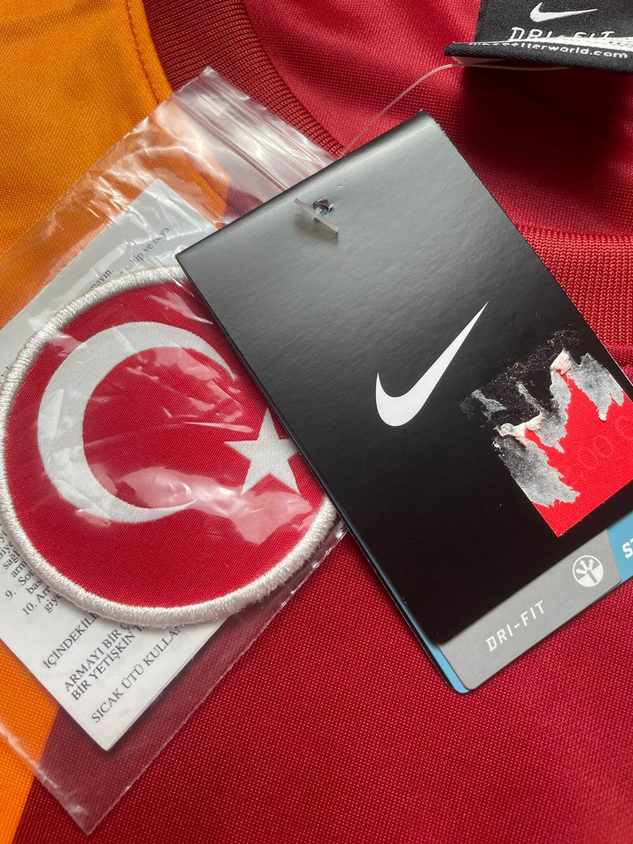 2014/15 Galatasaray Sneijder 10 Home Shirt BNWT (XXL) Nike