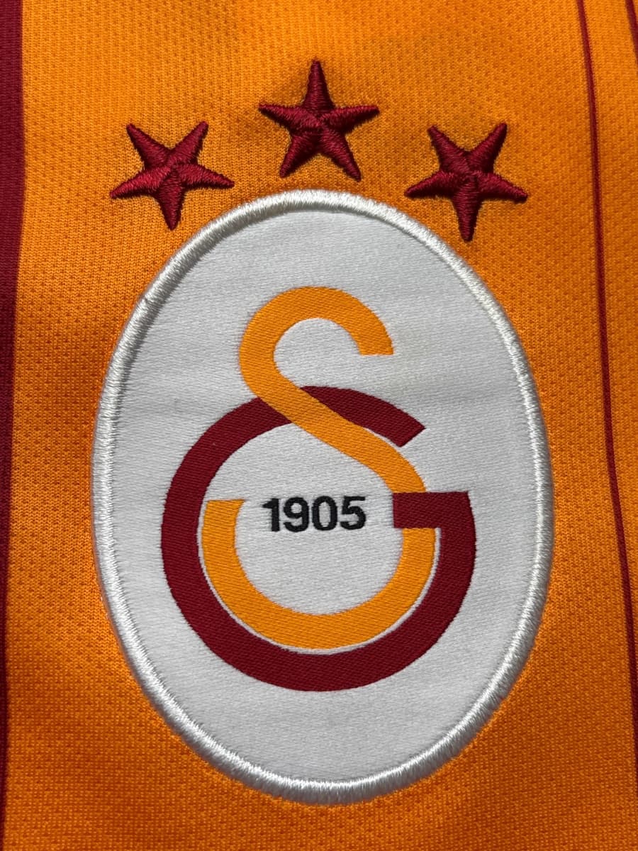 2014/15 Galatasaray Sneijder #10 Home Shirt Player Issue (M)
