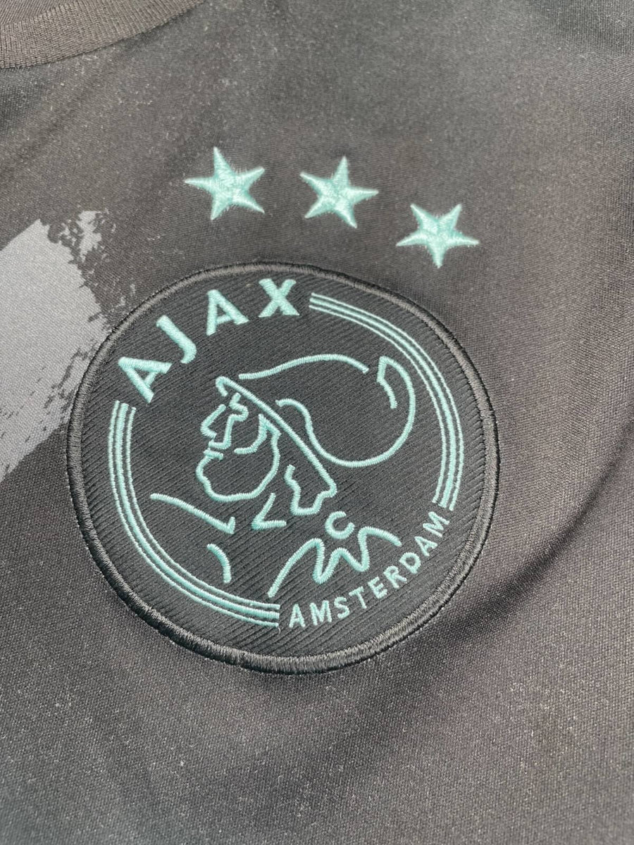 2016/17 Ajax Dolberg #25 Away Shirt (M)