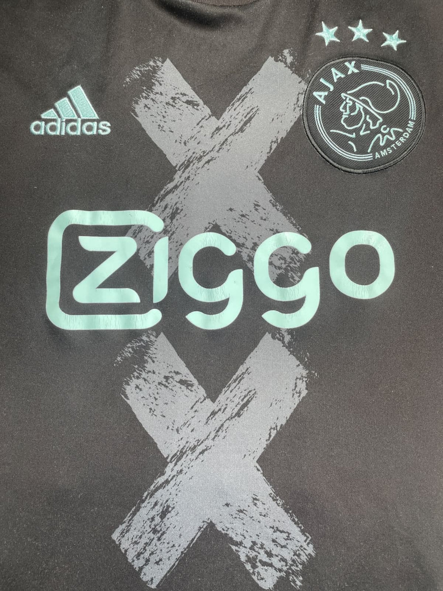 2016/17 Ajax Dolberg #25 Away Shirt (M)