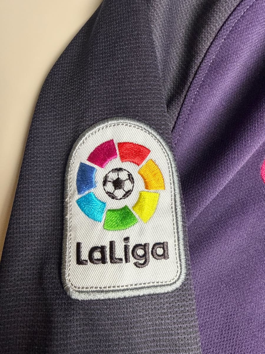 2016/17 Barcelona Neymar Jr #11 Away Shirt L/S (L)