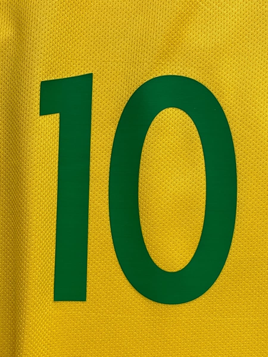 2016/17 Brazil Neymar Jr #10 Home Shirt (M)