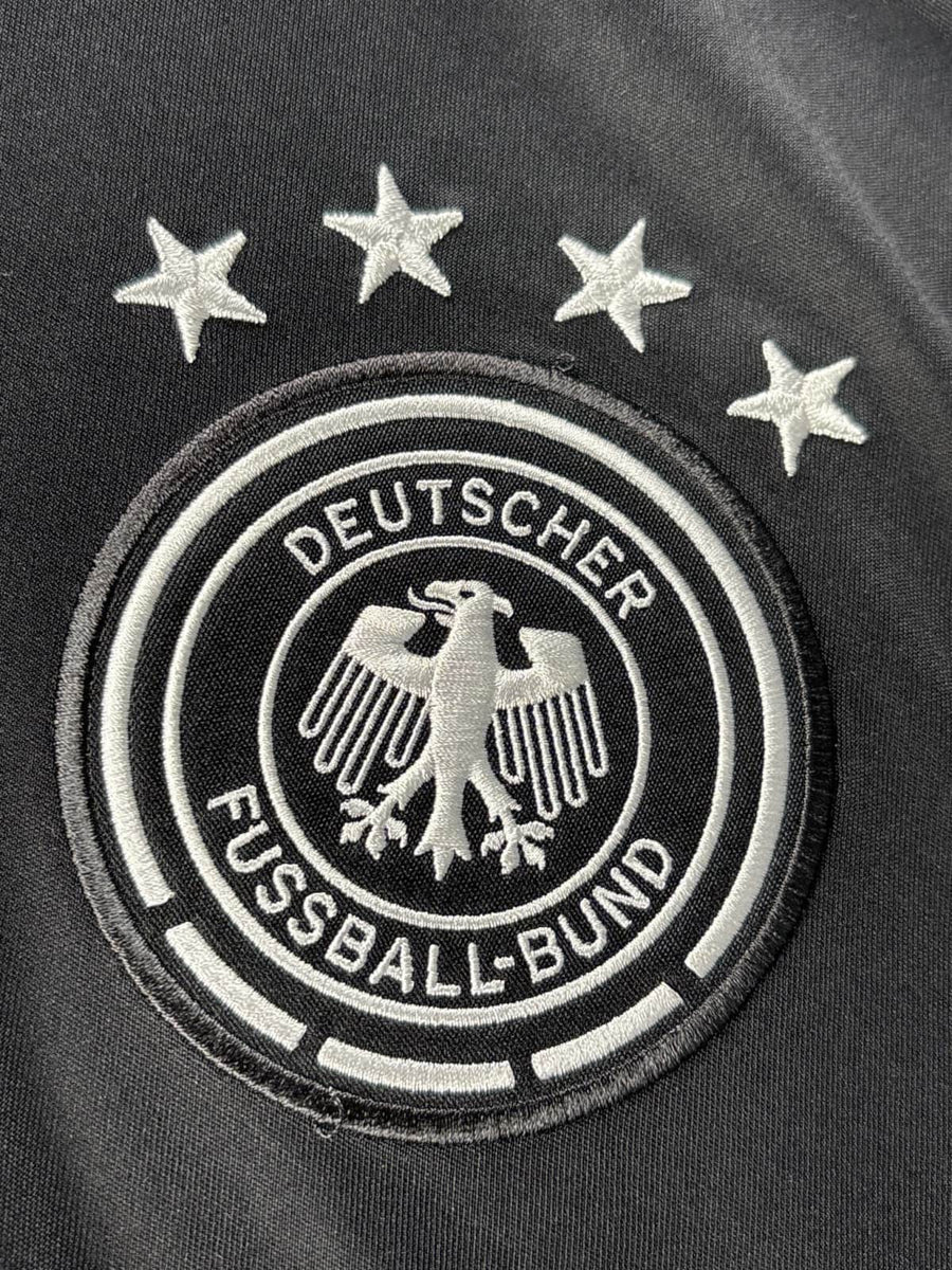 2016/17 Germany Neuer #1 Keeper Shirt (L)