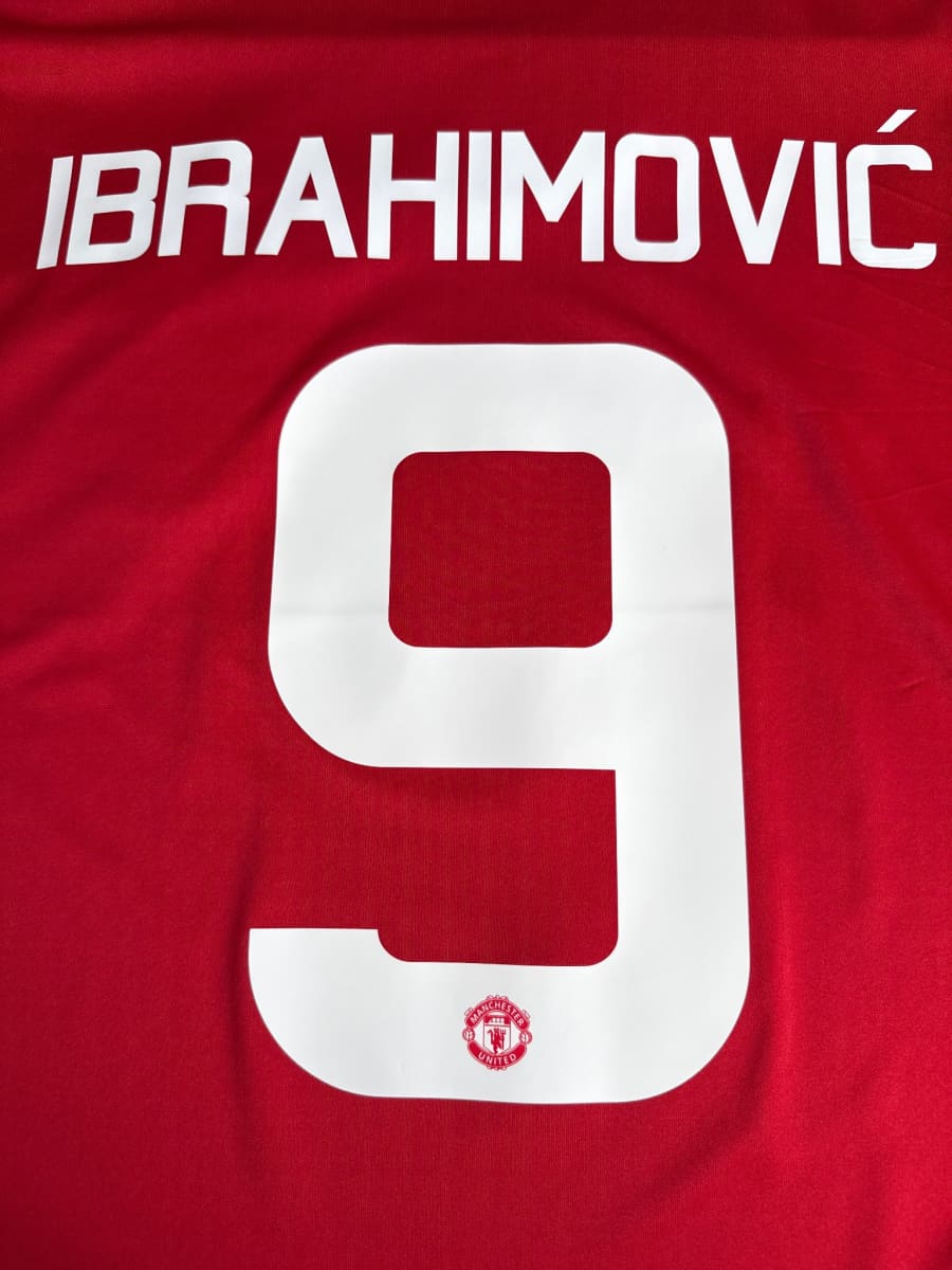 2016/17 Manchester United Ibrahimovic #9 Home Shirt (XL)