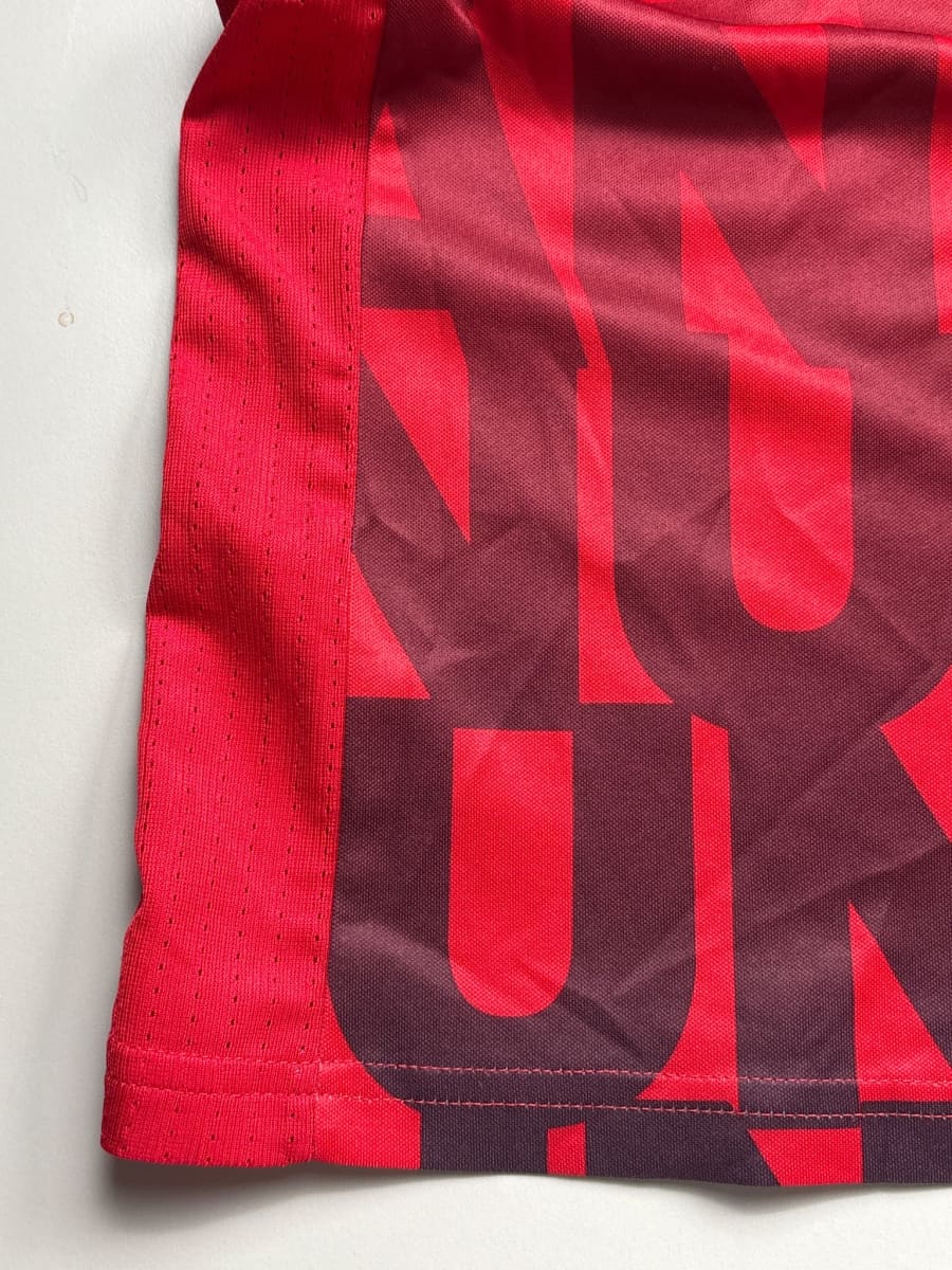 2016/17 Manchester United Training Shirt (L Kids)