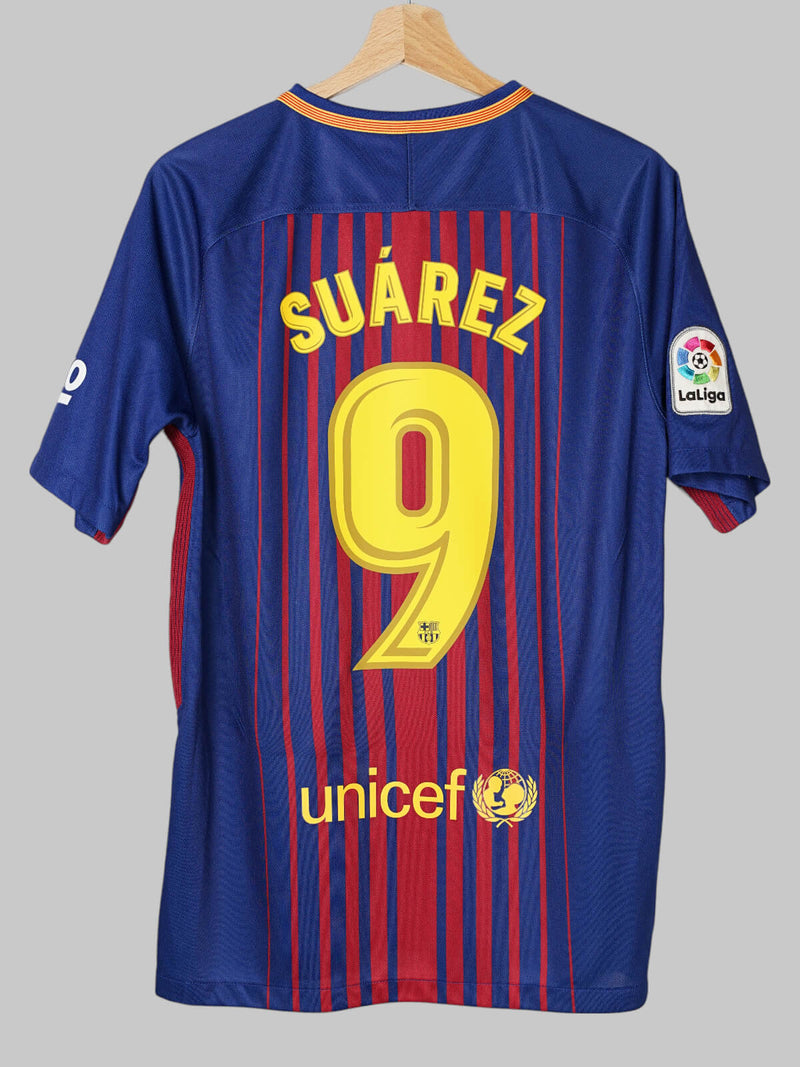 2017/18 Barcelona Suarez #9 Home Shirt (M)