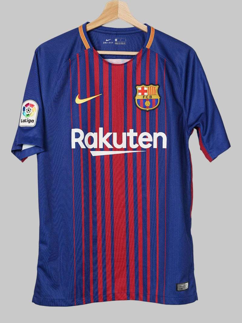 2017/18 Barcelona Suarez #9 Home Shirt (M)
