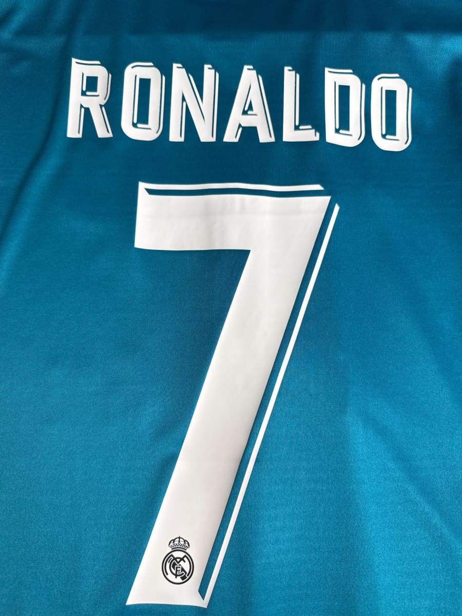 2017/18 Real Madrid Ronaldo #7 Third Shirt (S)