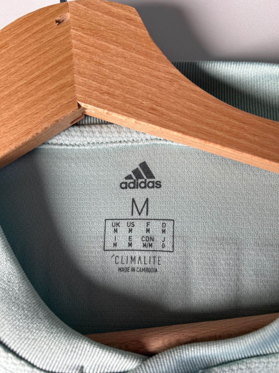 2018/19 Bayern Munich James #11 Away Shirt (M)