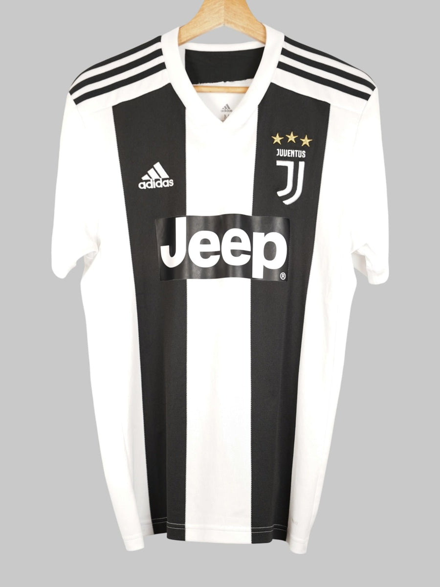 2018/19 Juventus Home Shirt (M)