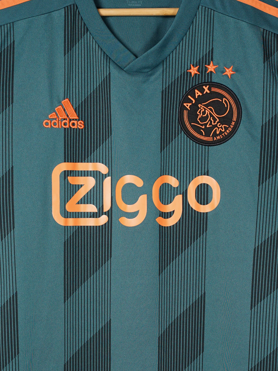 2019/20 Ajax Ziyech #22 Away Shirt (M)