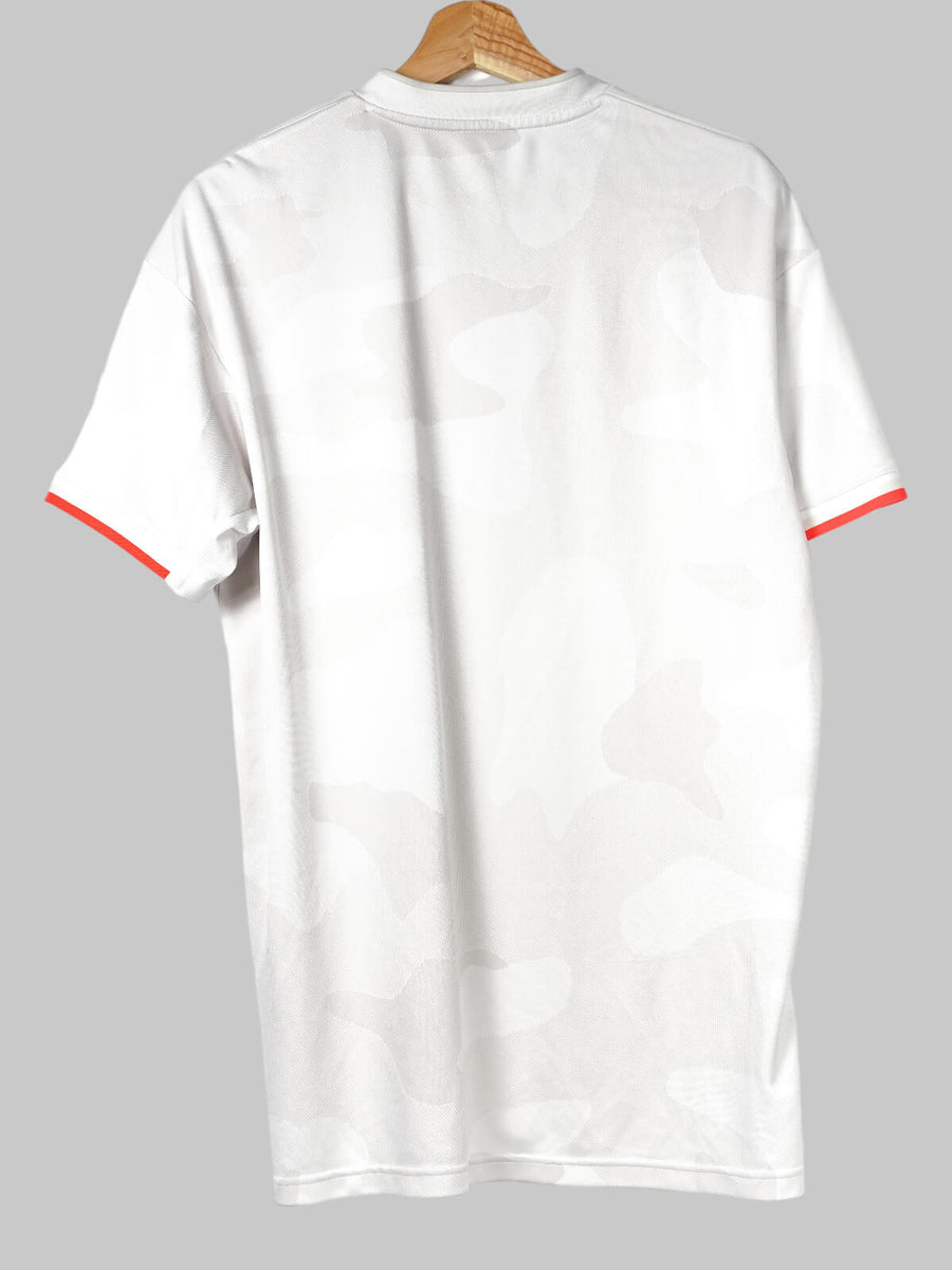 2019/20 Juventus Away Shirt (L)