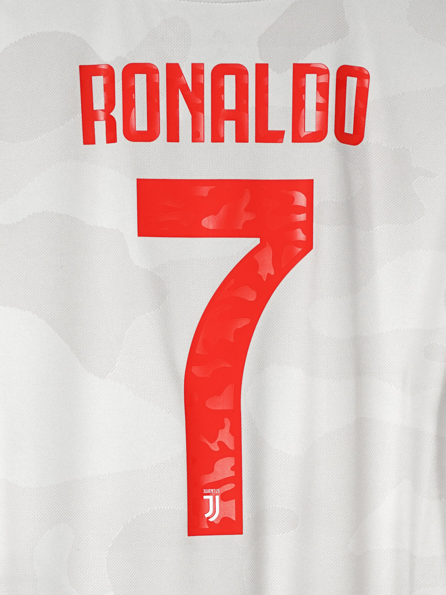 2019/20 Juventus Ronaldo #7 Away Shirt (XL)
